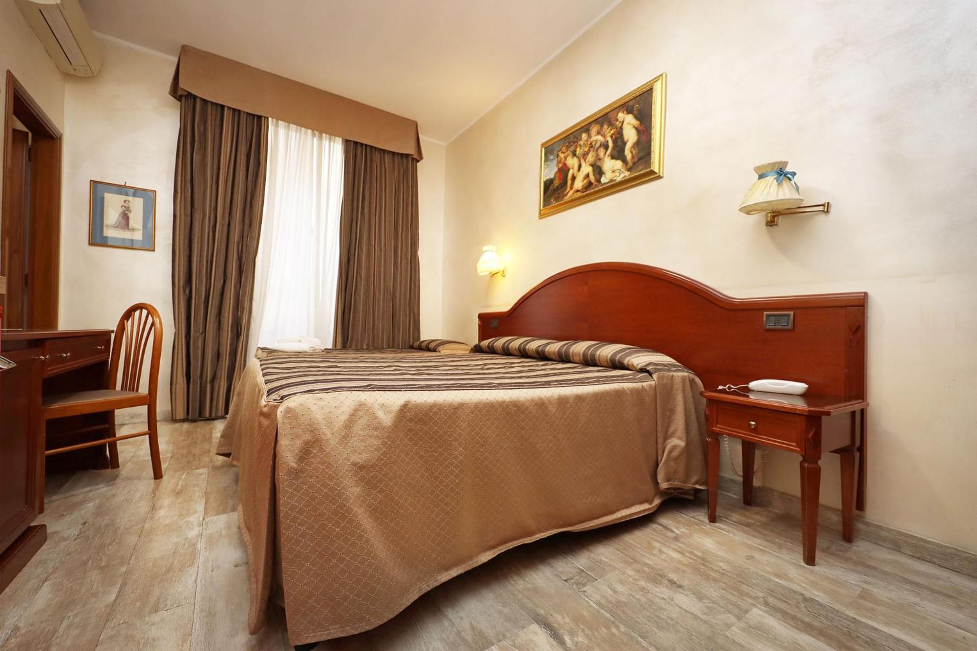 Hotel Rimini Экстерьер фото